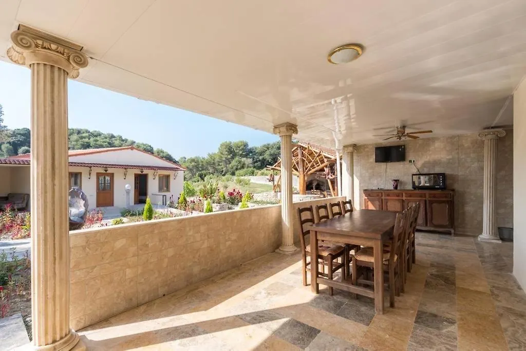 Bastide Saint Louis/ 8 Chambres-1